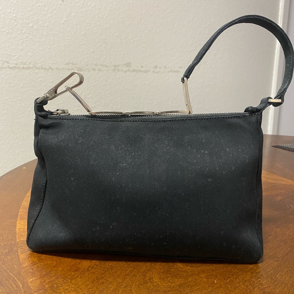 Fendi baguette fiber bag black
